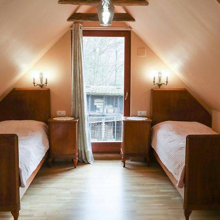 Country House With A Pool In Medvednica Nature Park ซาเกร็บ ภายนอก รูปภาพ