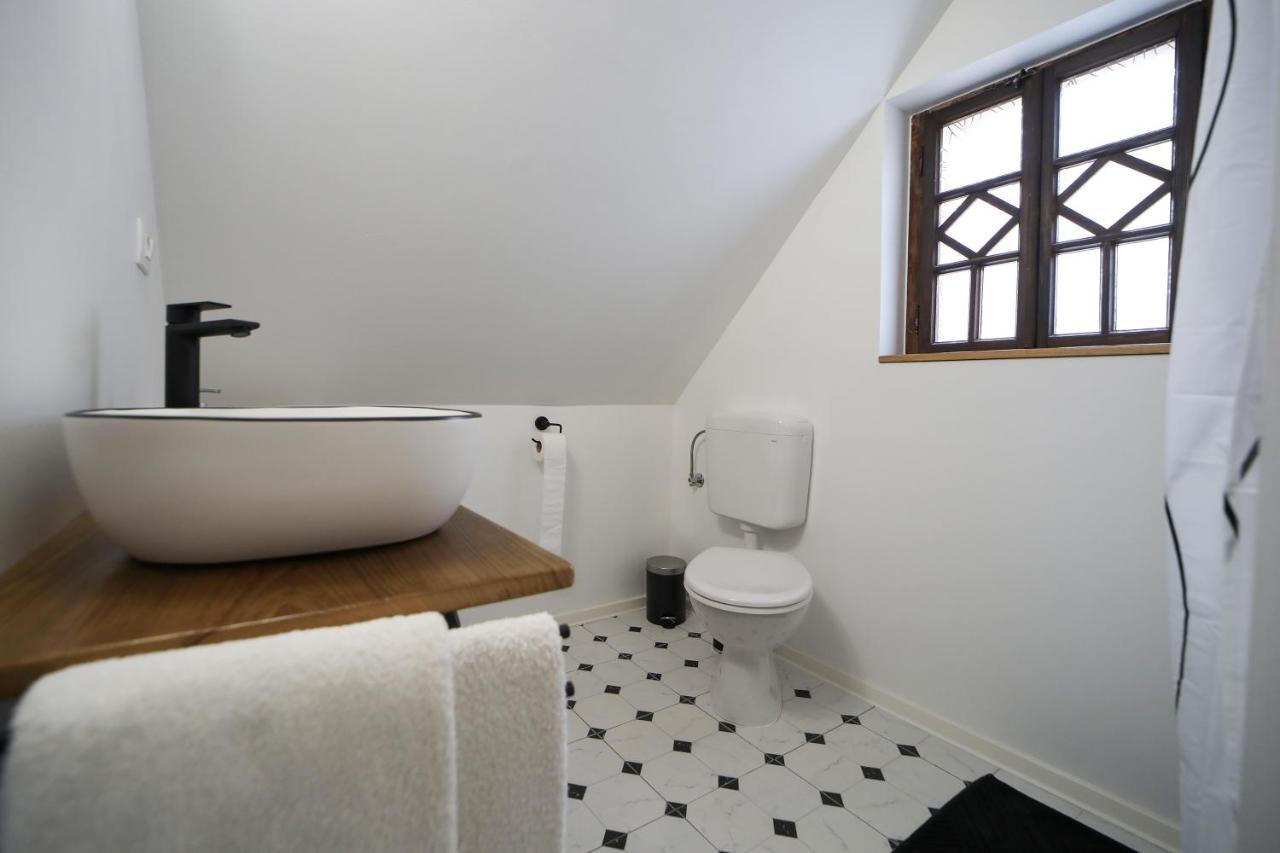 Country House With A Pool In Medvednica Nature Park ซาเกร็บ ภายนอก รูปภาพ