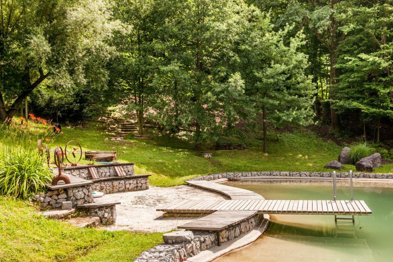 Country House With A Pool In Medvednica Nature Park ซาเกร็บ ภายนอก รูปภาพ